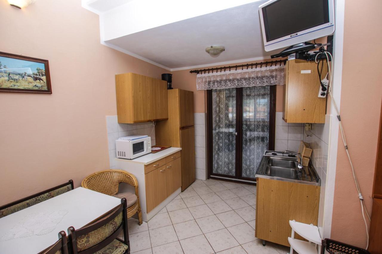 Apartments Dario Poreč Extérieur photo