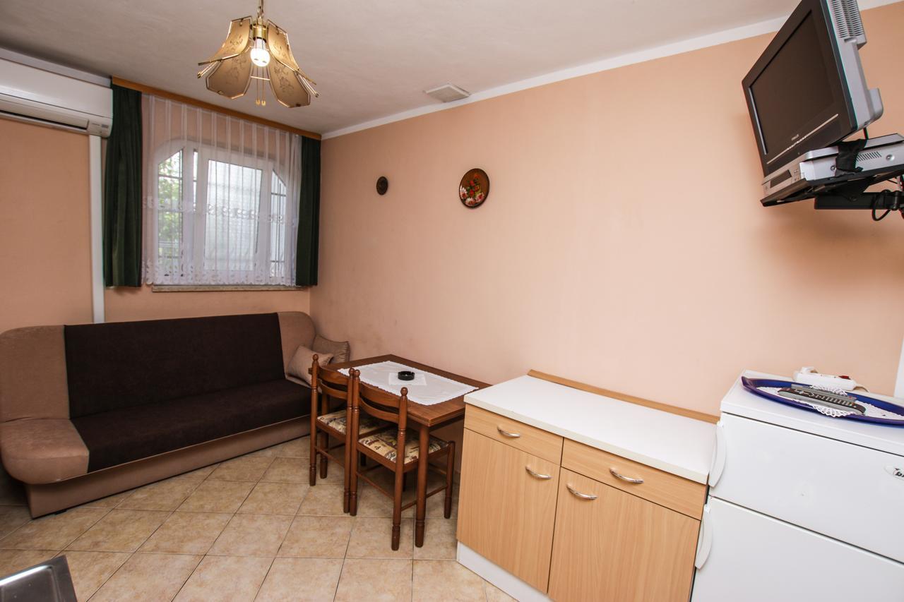 Apartments Dario Poreč Extérieur photo